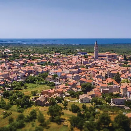 Lovely In Vikendica