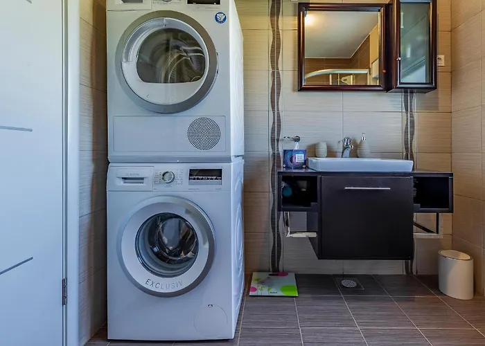 Semesterbostad Awesome In With Kitchen *