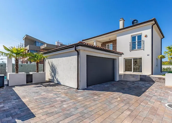 Awesome In With Kitchen