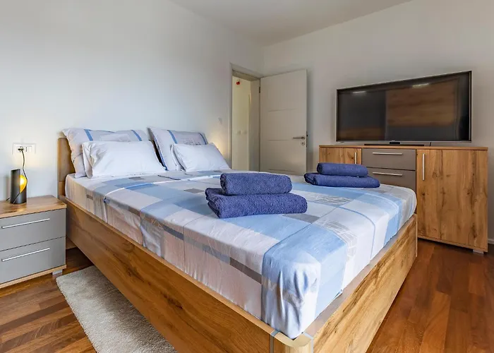 Awesome In With Kitchen Semesterbostad