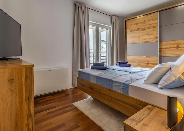 Awesome In With Kitchen * Vodnjan