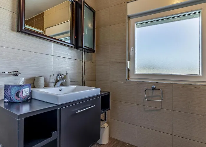 Awesome In With Kitchen