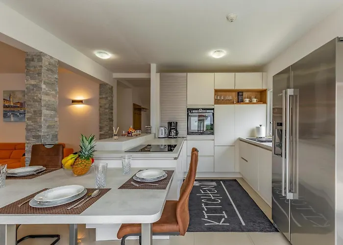 Awesome In With Kitchen * Vodnjan