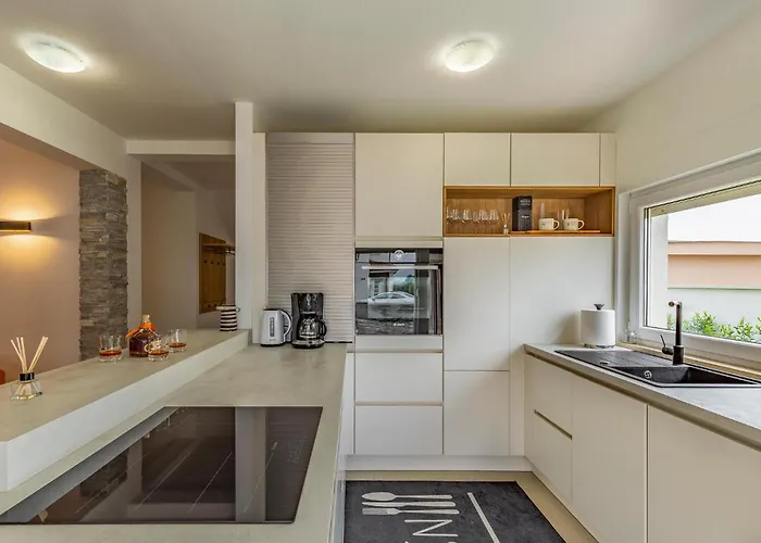 Awesome In With Kitchen Vodnjan